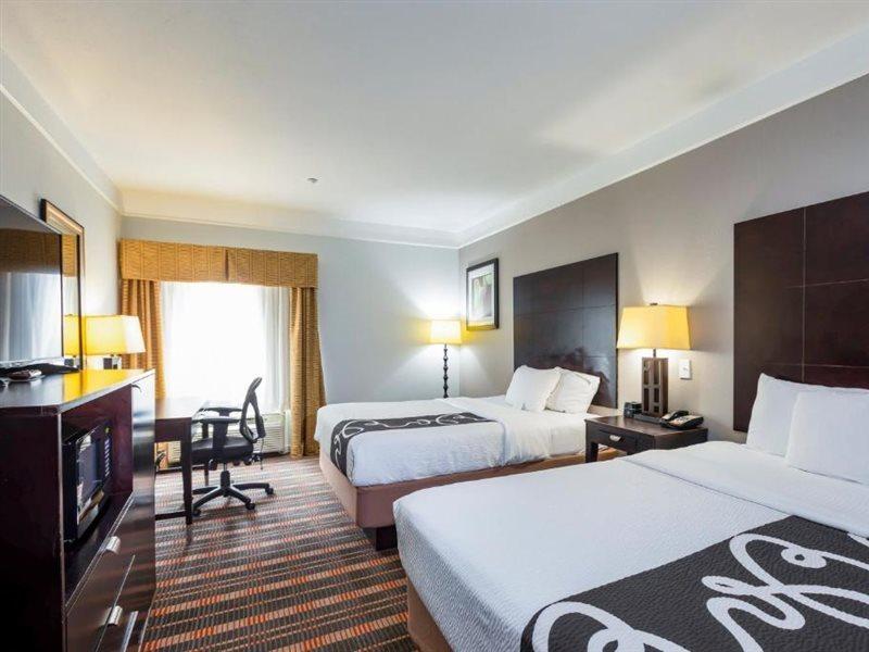 La Quinta By Wyndham Livingston Hotel Kültér fotó