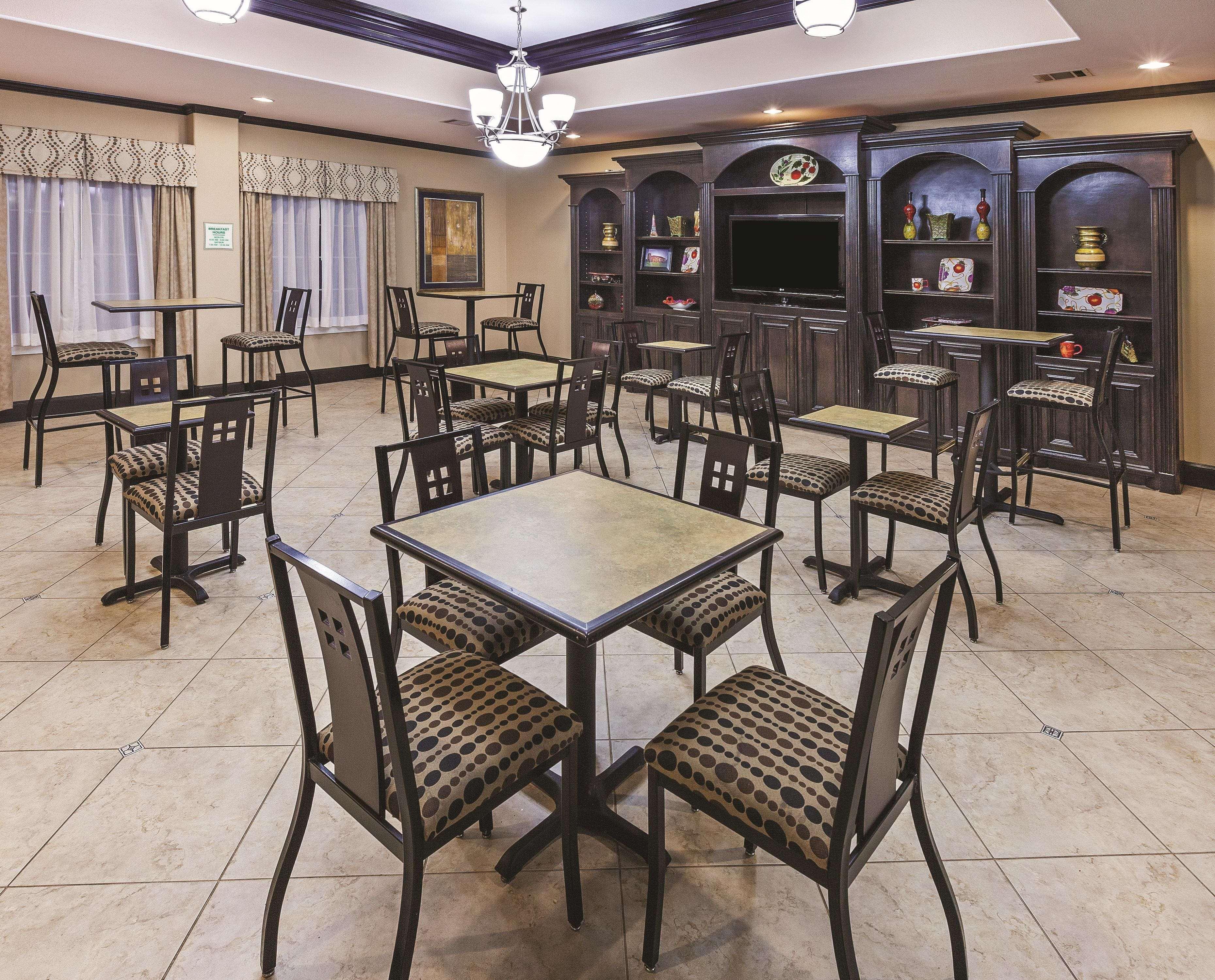 La Quinta By Wyndham Livingston Hotel Kültér fotó